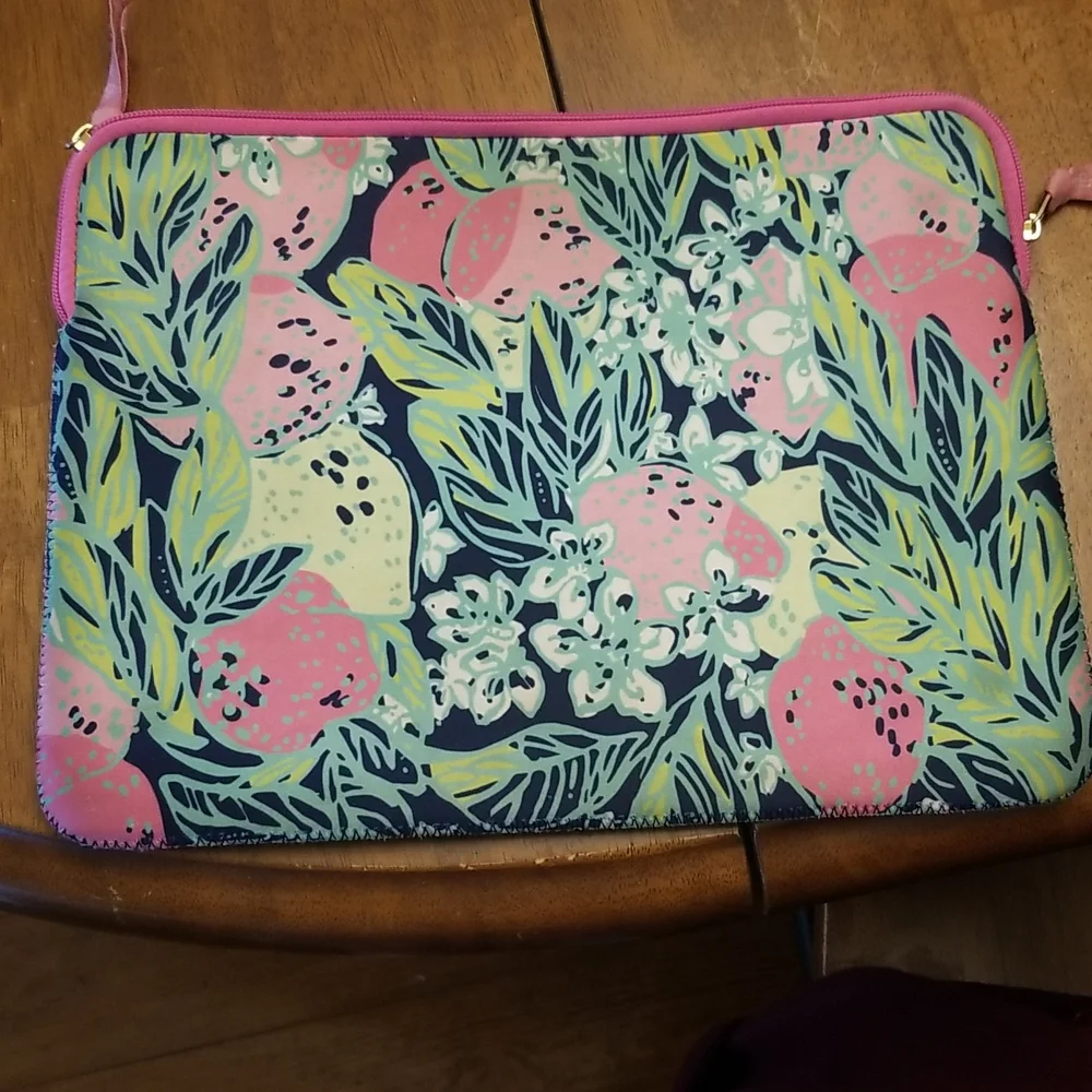 Lilly Pulitzer laptop computer bag